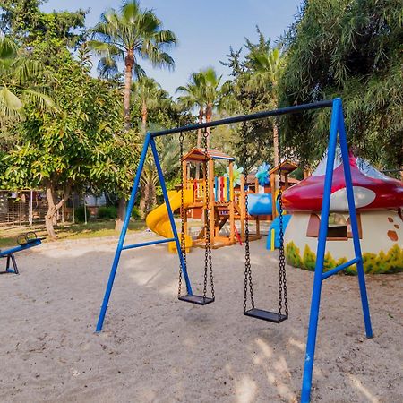 Club Tropical Beach Hotel Toslak Buitenkant foto