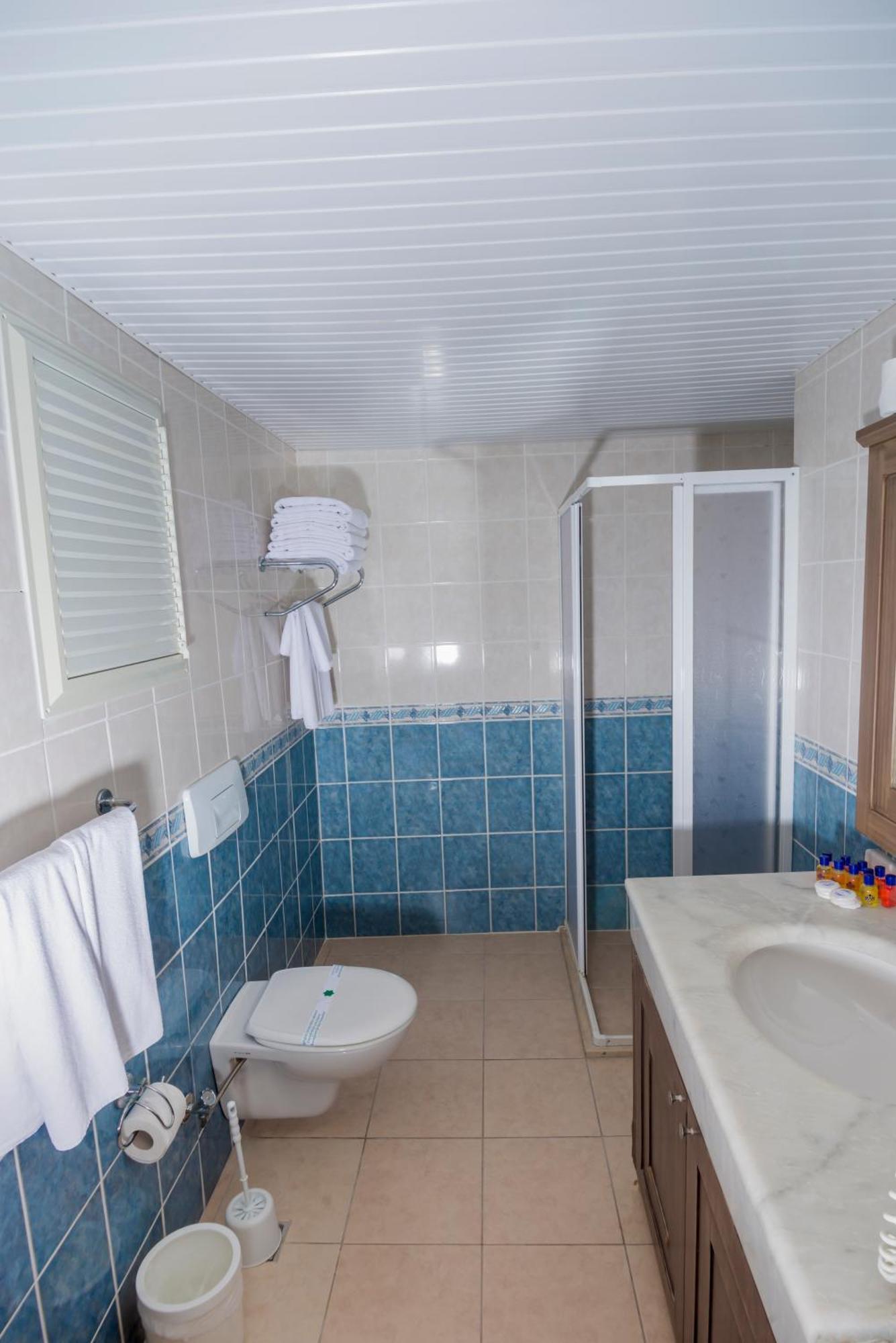 Club Tropical Beach Hotel Toslak Buitenkant foto
