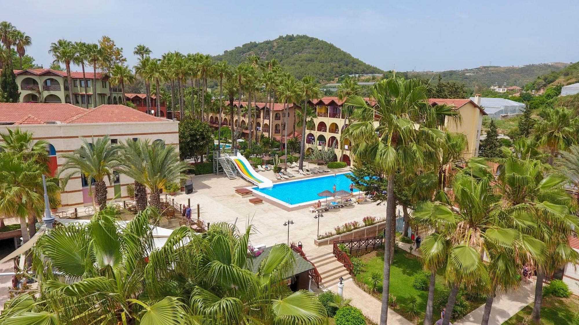 Club Tropical Beach Hotel Toslak Buitenkant foto