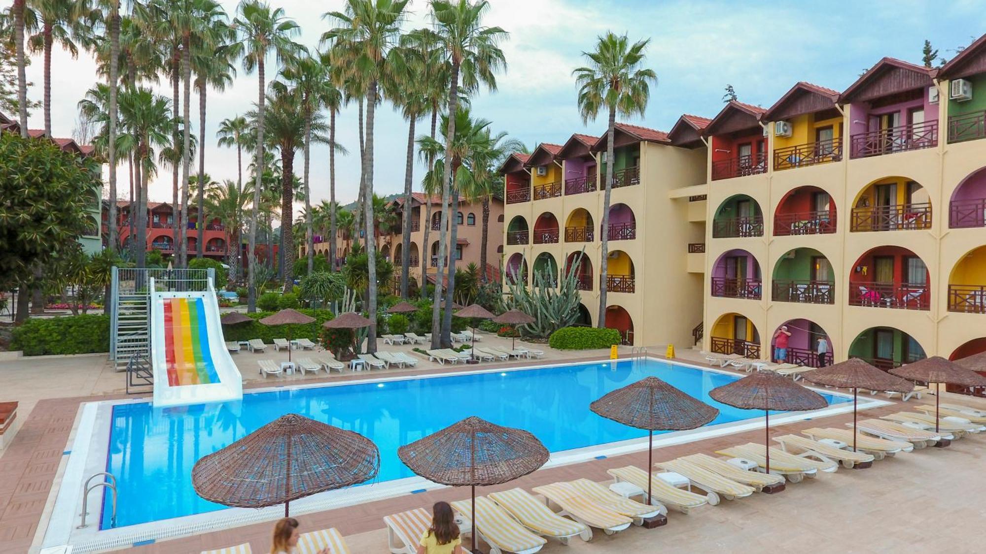 Club Tropical Beach Hotel Toslak Buitenkant foto