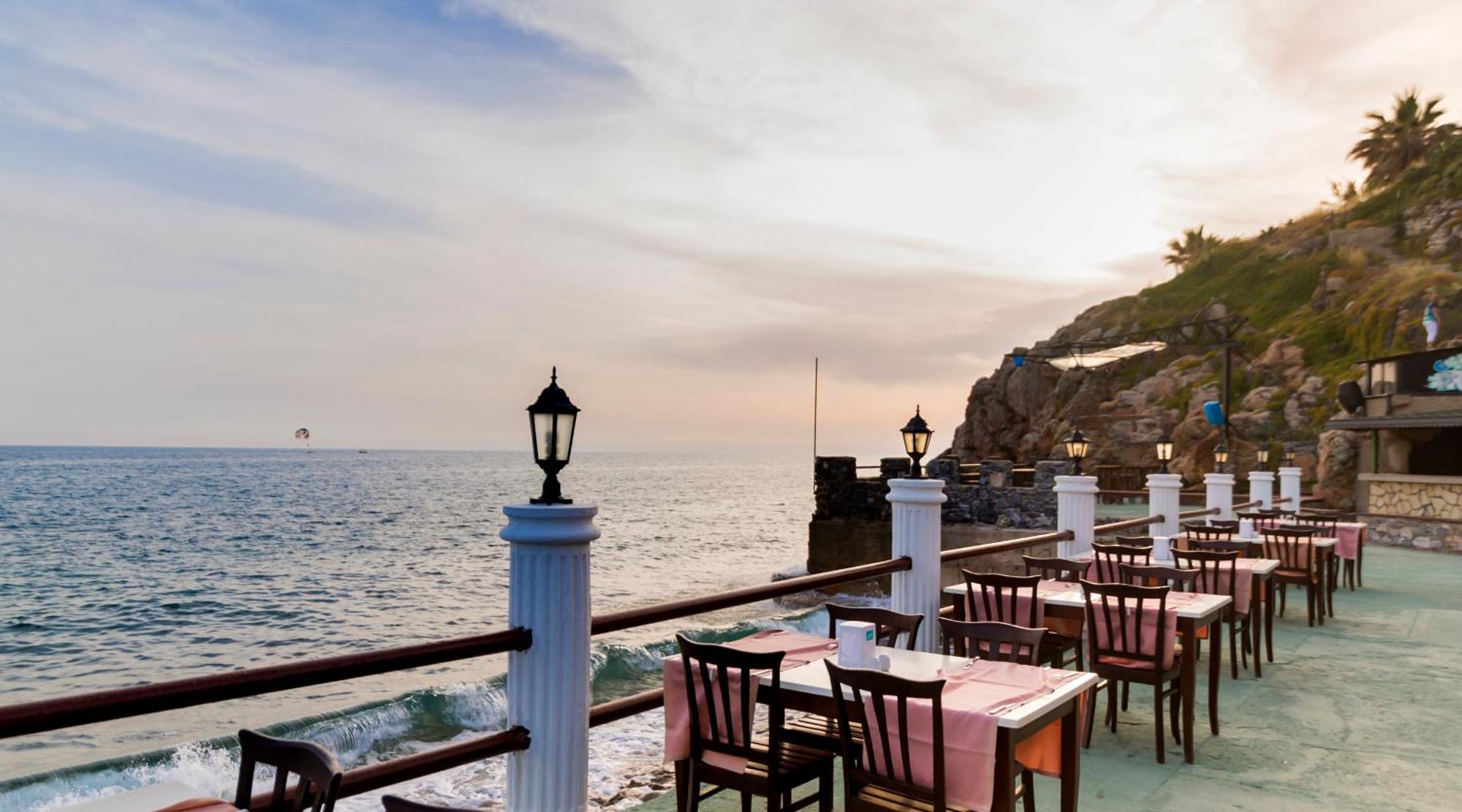 Club Tropical Beach Hotel Toslak Buitenkant foto